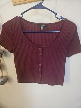 Forever 21 Wine Ribbed Scoop-Neck Snap-Front Crop Top